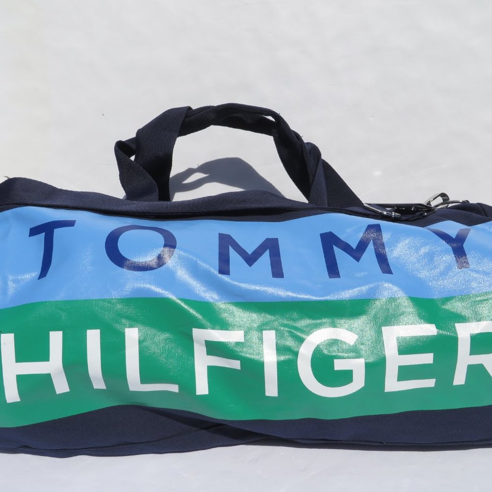 Tommy Hilfiger Large Gym Bag Duffle Navy Blue NEW - Picture 2 of 12